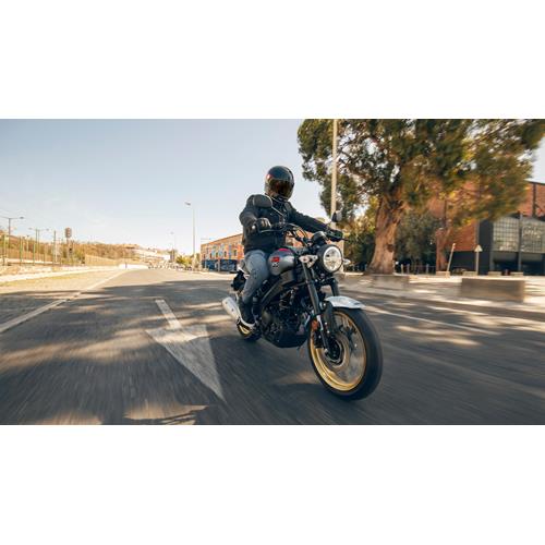 Yamaha XSR125 Legacy 2026