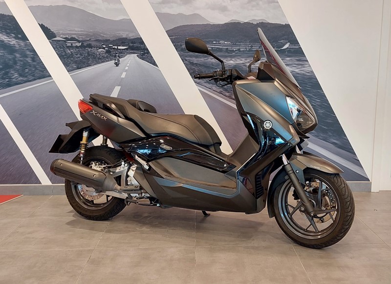 Yamaha XMax 250 Scooter Usada P34309 € 3.650,00 Como Comprar