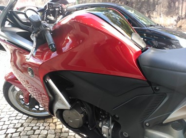 Honda VFR 1200 | Moto