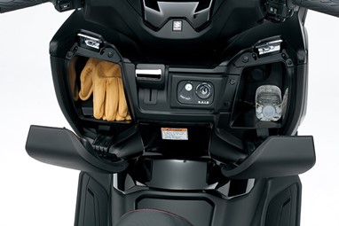 Suzuki Burgman 400 | Scooter | Scooter