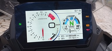 Suzuki GSX GSX-S1000 GX | Moto