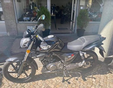 Keeway RKS 125 | Moto