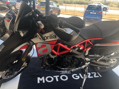 Aprilia Dorsoduro | Moto