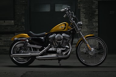 Harley Davidson Seventy-Two | Moto | Sportster