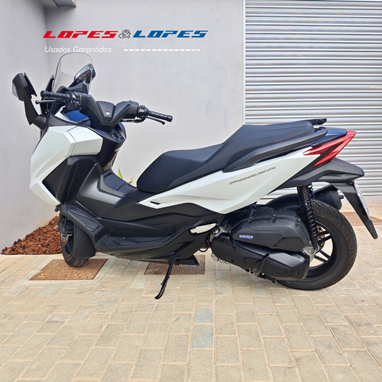 Honda Forza 125 | Scooter