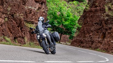 Yamaha TRACER 9 GT Y-AMT 2025 | Moto | Desportivas de Turismo