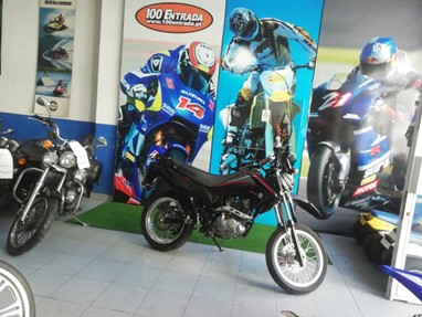 Suzuki DR 125 SM | Moto