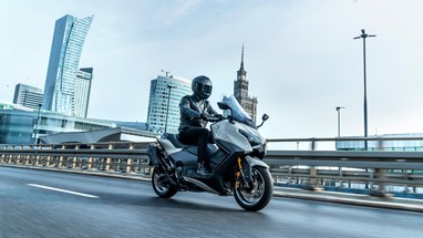 Yamaha TMAX Tech MAX 2026 | Scooter | Desporto