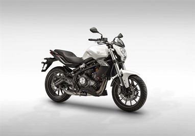 Benelli BN 302 | Moto | Naked