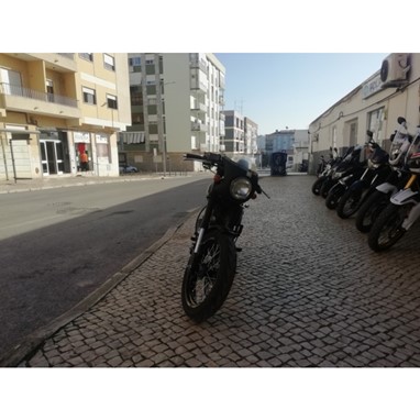 Mash Cafe Racer Black edition | Moto