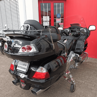 Honda Goldwing 1800 With Landing Gear | Moto