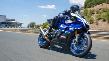 Yamaha R1 GYTR 2025 | Moto | Super Desportivas