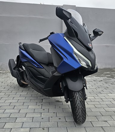Honda Forza 125 | Scooter