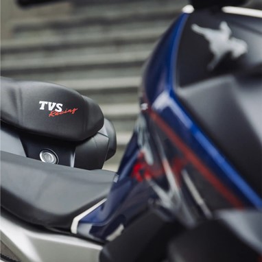 TVS Motor RTR 310 | Moto | Motociclos