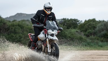 Moto Guzzi V85 TT Evocative | Moto | V85