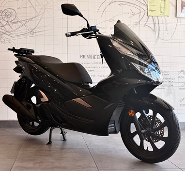 Honda PCX 125 | Scooter