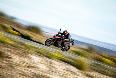 Kawasaki Z800 e Version | Moto | Sport