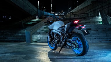 Yamaha MT-09 2025 | Moto | Hyper Naked