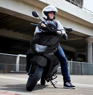 Suzuki Avenis 125 | Moto | Scooter