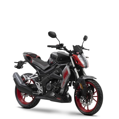 UM XTREET | Moto | Utility