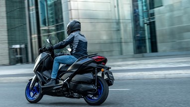 Yamaha XMAX 300 2025 | Scooter | Desporto