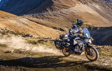 CFMOTO 800MT Explore | Moto | Touring