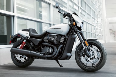 Harley-Davidson Street Rod | Moto | Street