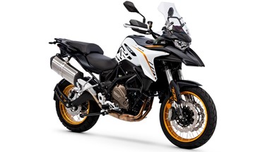 QJ Motor SRT 700X | Moto | Adventure