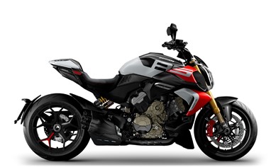 Ducati Diavel V4 RS | Moto | Diavel