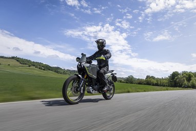 Benelli BKX 300 | Moto | BKX