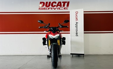 Ducati Streetfighter V4 S | Moto