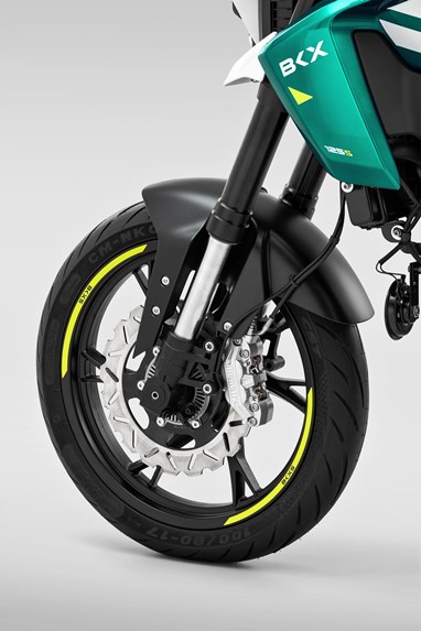 Benelli BKX 125 S | Moto | BKX