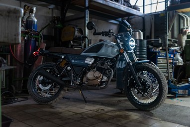 FB Mondial SPARTAN 125 CBS | Moto | Naked
