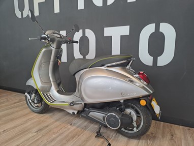 Vespa Elettrica Elettrica L1 45 Km/h | Scooter Elétrica