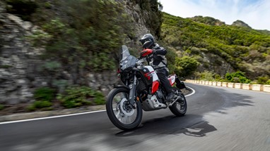 Yamaha Ténéré 700 World Raid 2026 | Moto | Aventura
