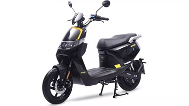 Motron WHIZZ | Scooter Elétrica