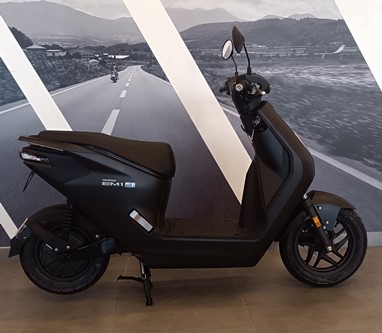 Honda EM1 | Scooter Elétrica
