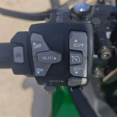 Kawasaki Ninja 1100 SX SE TOURER | Moto
