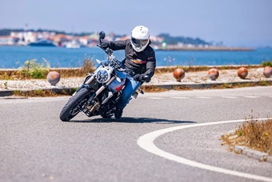 ATAC Komet 400 | Moto | Retro Modernas