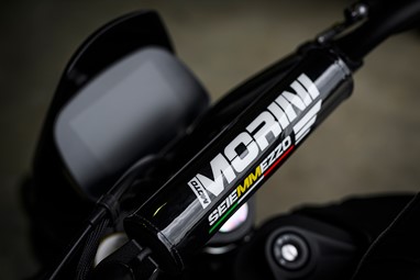 Moto Morini SEIEMMEZZO SCR | Moto | Naked