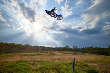 Yamaha YZ125 2026 | Moto | Competição