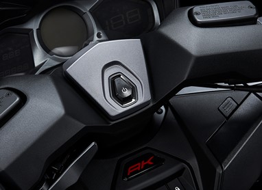 Kymco AK550 Premium | Scooter | Scooters acima 125