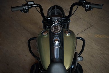 Harley Davidson Road King Special | Moto | Touring