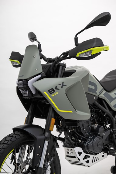 Benelli BKX 300 | Moto | BKX