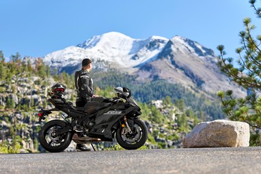 Yamaha R9 2026 | Moto | Super Desportivas