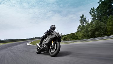 Yamaha R6 RACE 2025 | Moto | Super Desportivas