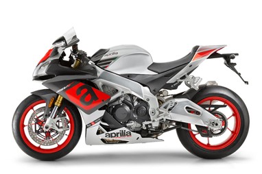 aprilia RSV4 RR | Moto | Road