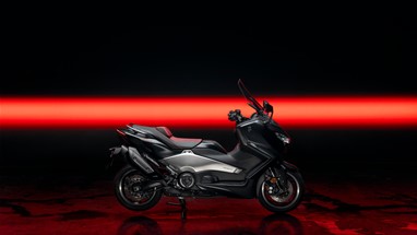 Yamaha TMAX 25th Anniversary 2026 | Scooter | Desporto