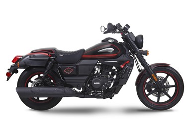 UM Renegade Vegas | Moto | Renegade
