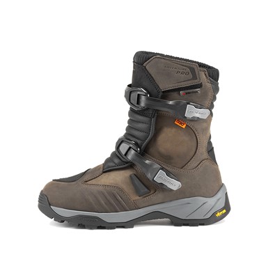 Bota FORMA ADVENTURE PRO LOW DRY Castanha | Botas